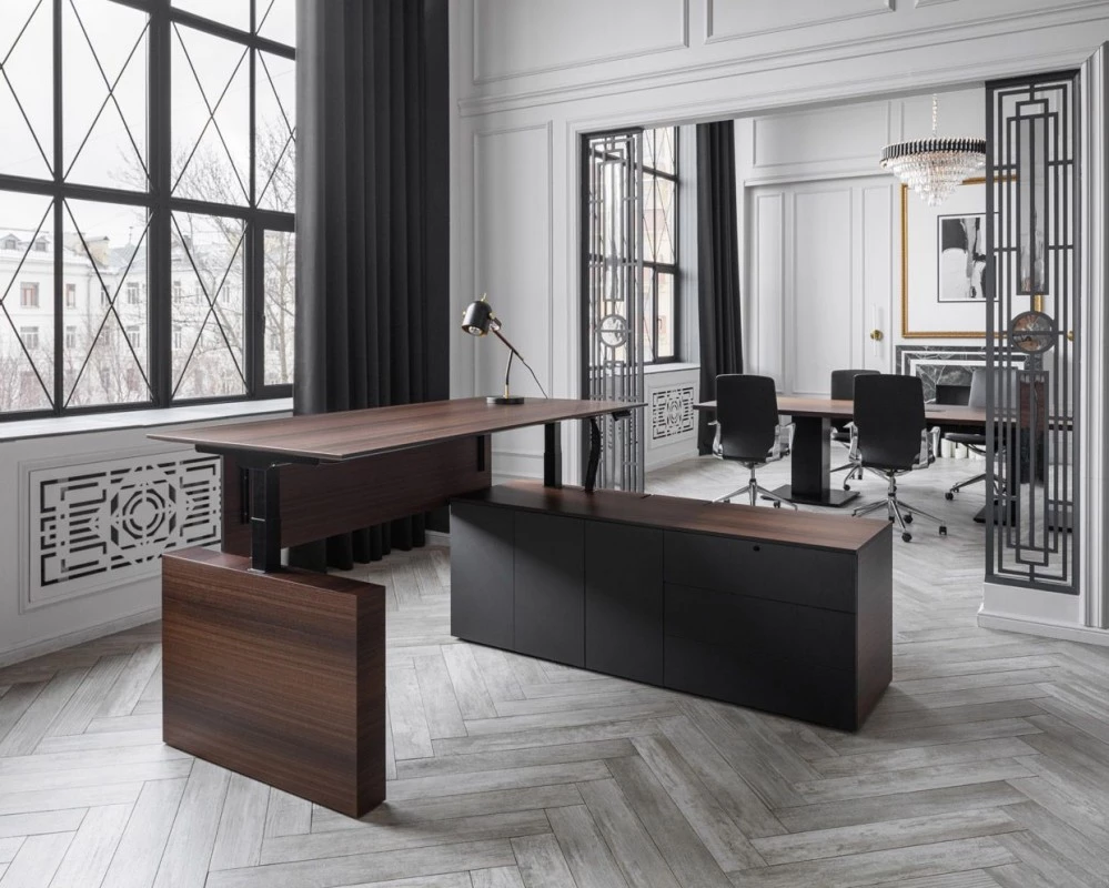 Кабинет руководителя Tesla