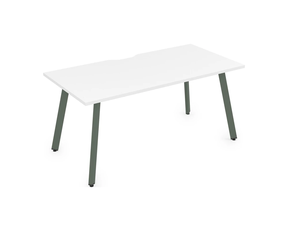 Стол рабочий, прямолинейный, с вырезом (1400x700x750) АРРЕДО / ARREDO