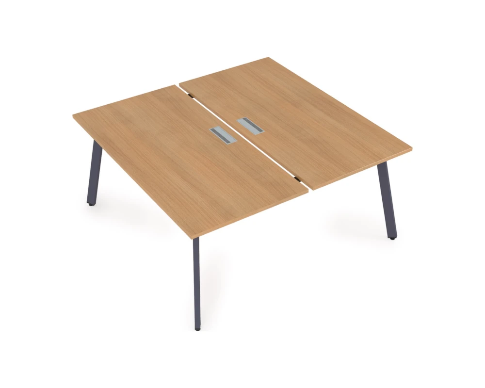 Стол системы Бенч, сдвоенный, на 2 рабочих места, с вырезом (1400x1435x750) АРРЕДО / ARREDO