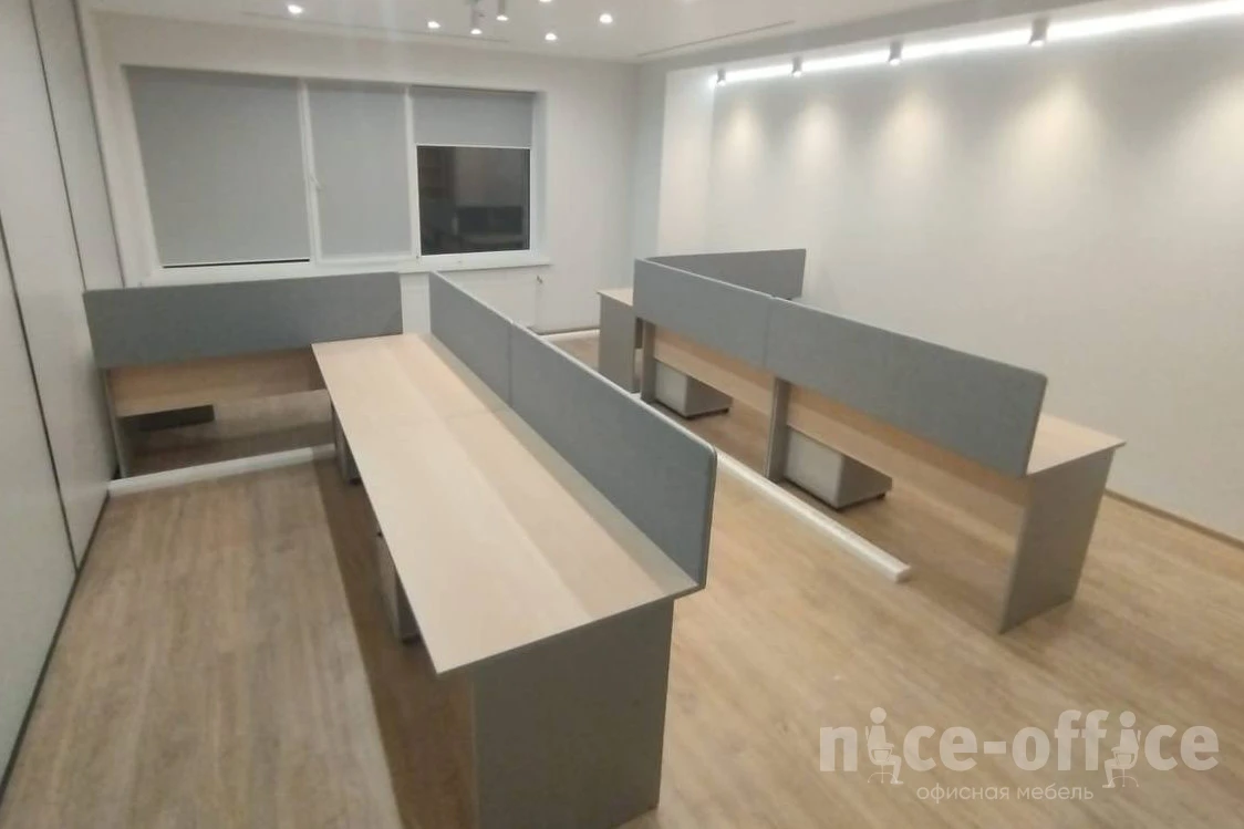 Офисный стол 1400x720x755 Рива / Riva фото в интерьере 1