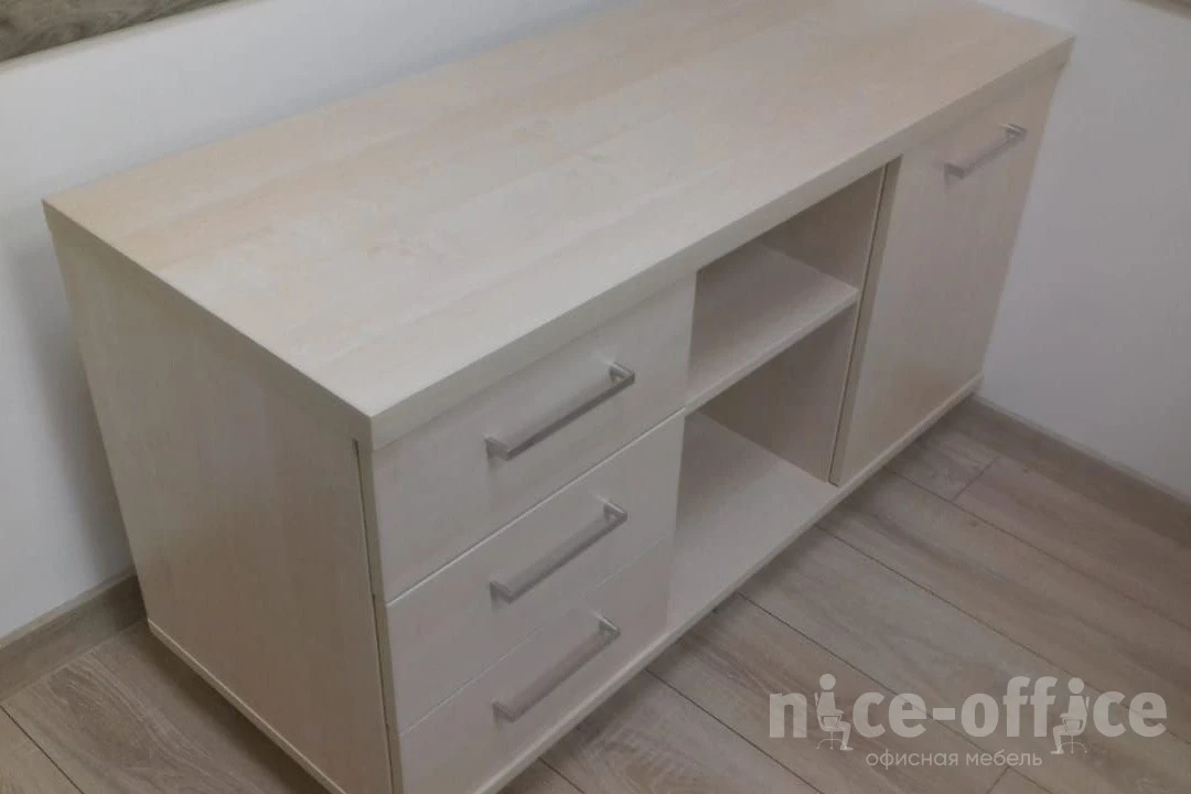 Кабинет руководителя First фото в интерьере 9