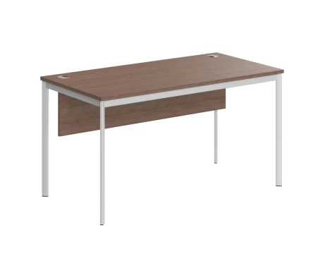 Стол прямой c фронтальной панелью 1400х720х755 Imago С